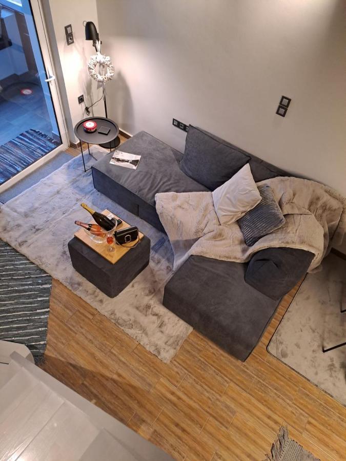 Vrachos Suites Aígion Luaran gambar
