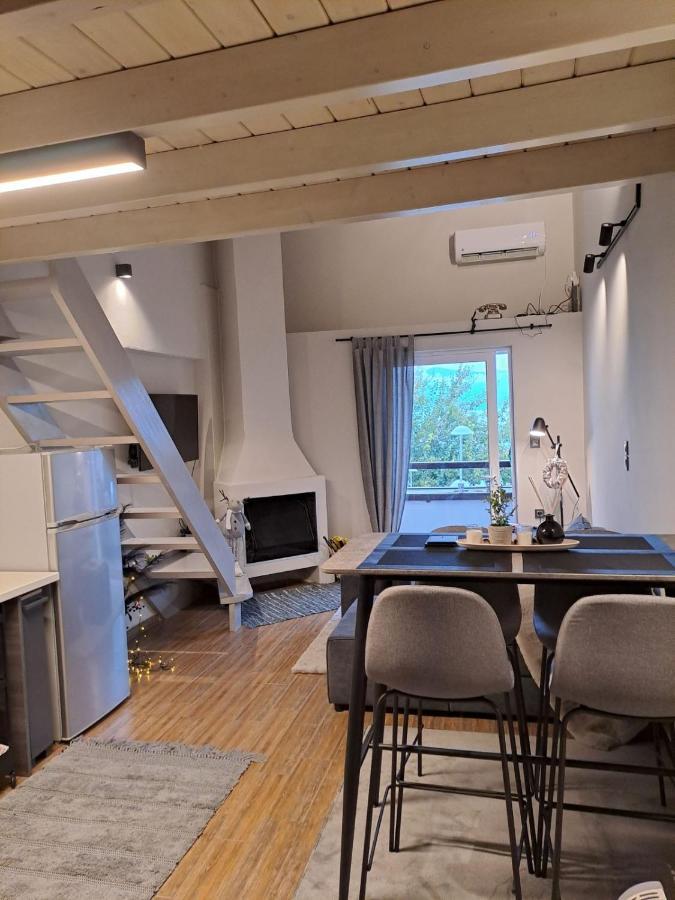 Vrachos Suites Aígion Luaran gambar