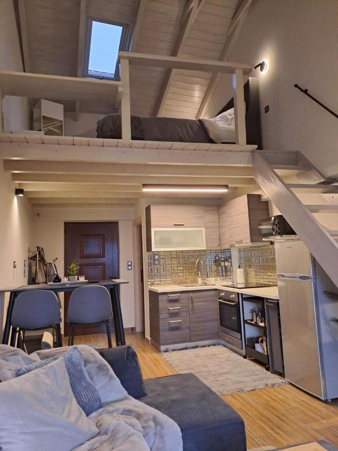 Vrachos Suites Aígion Luaran gambar