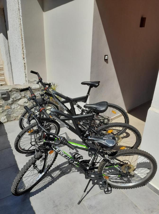 Vrachos Suites Aígion Luaran gambar
