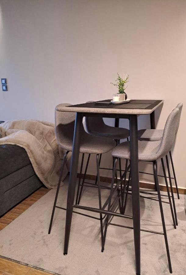 Vrachos Suites Aígion Luaran gambar